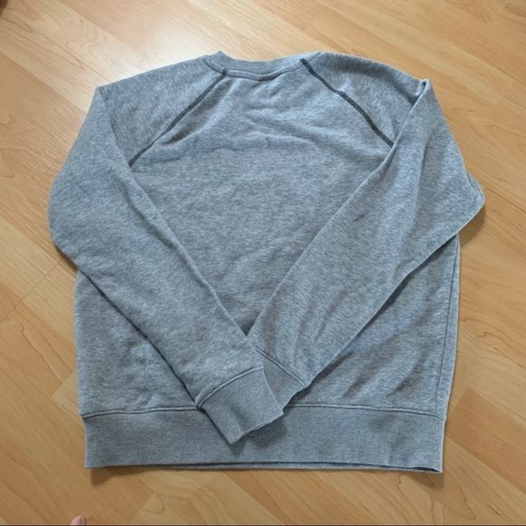 Grey Fila Sweater Size Medium - Picture 6 of 9